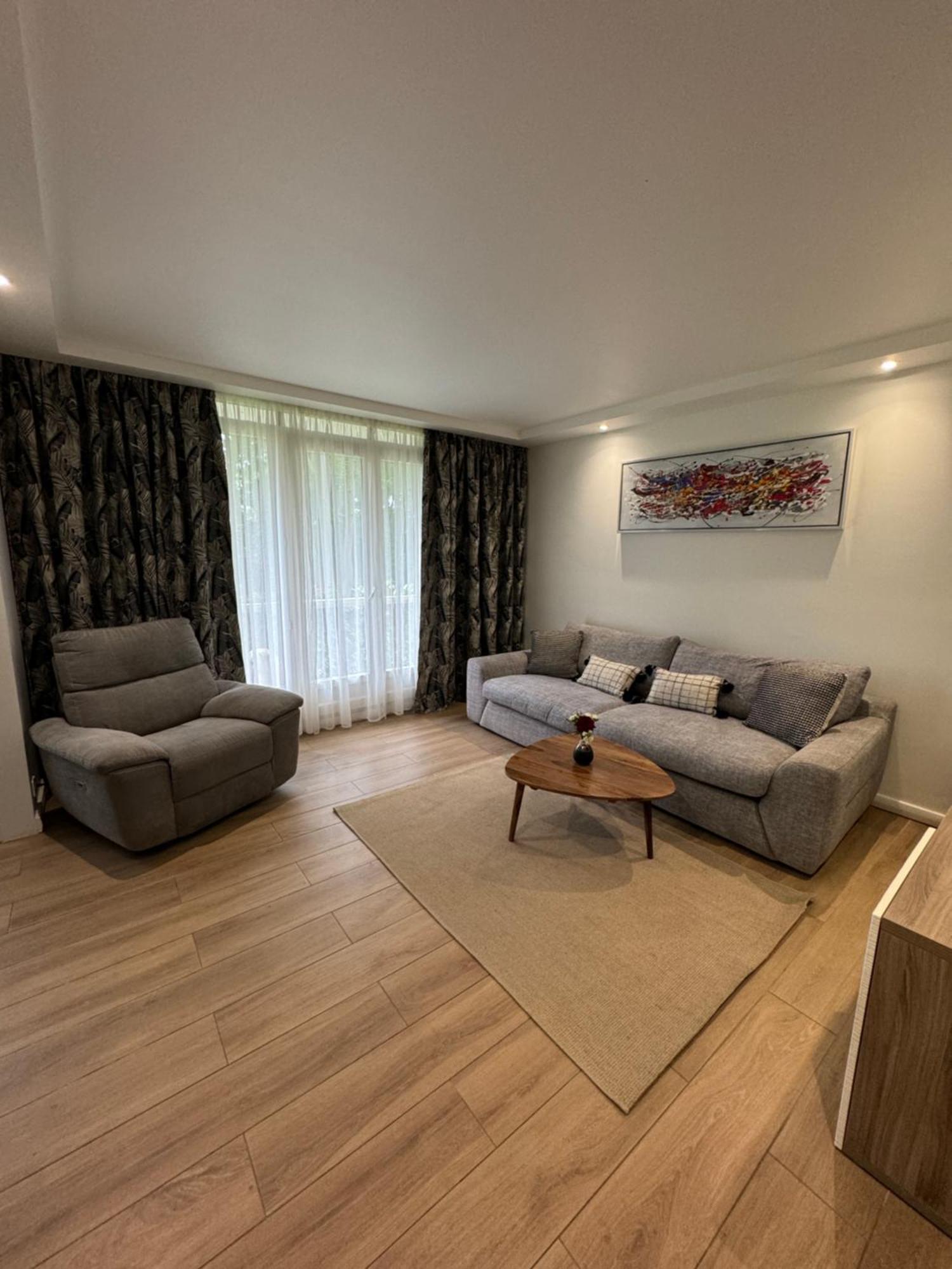 Une Chambre Dans Un Appartement Ablon-sur-Seine Ngoại thất bức ảnh