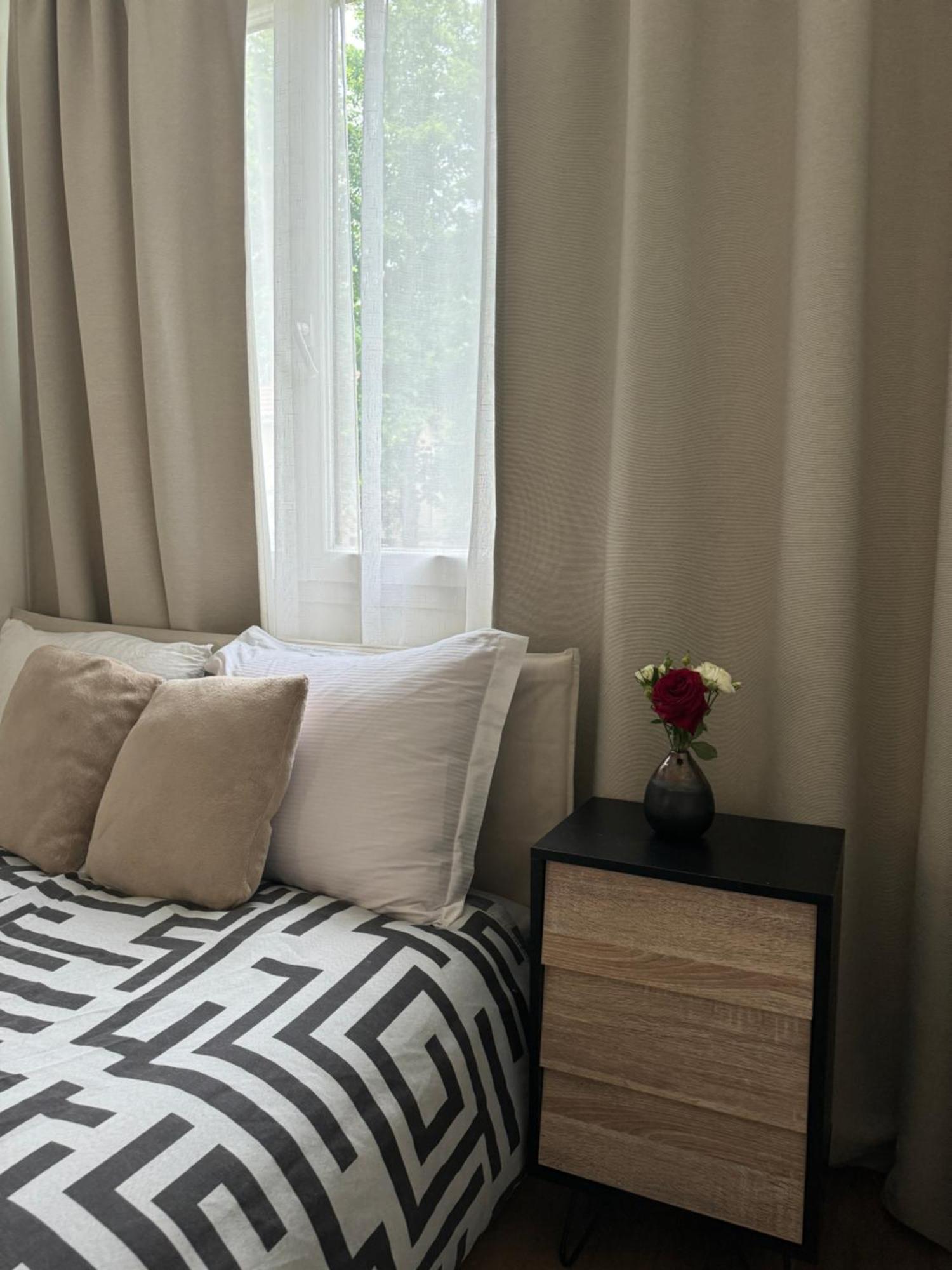 Une Chambre Dans Un Appartement Ablon-sur-Seine Ngoại thất bức ảnh